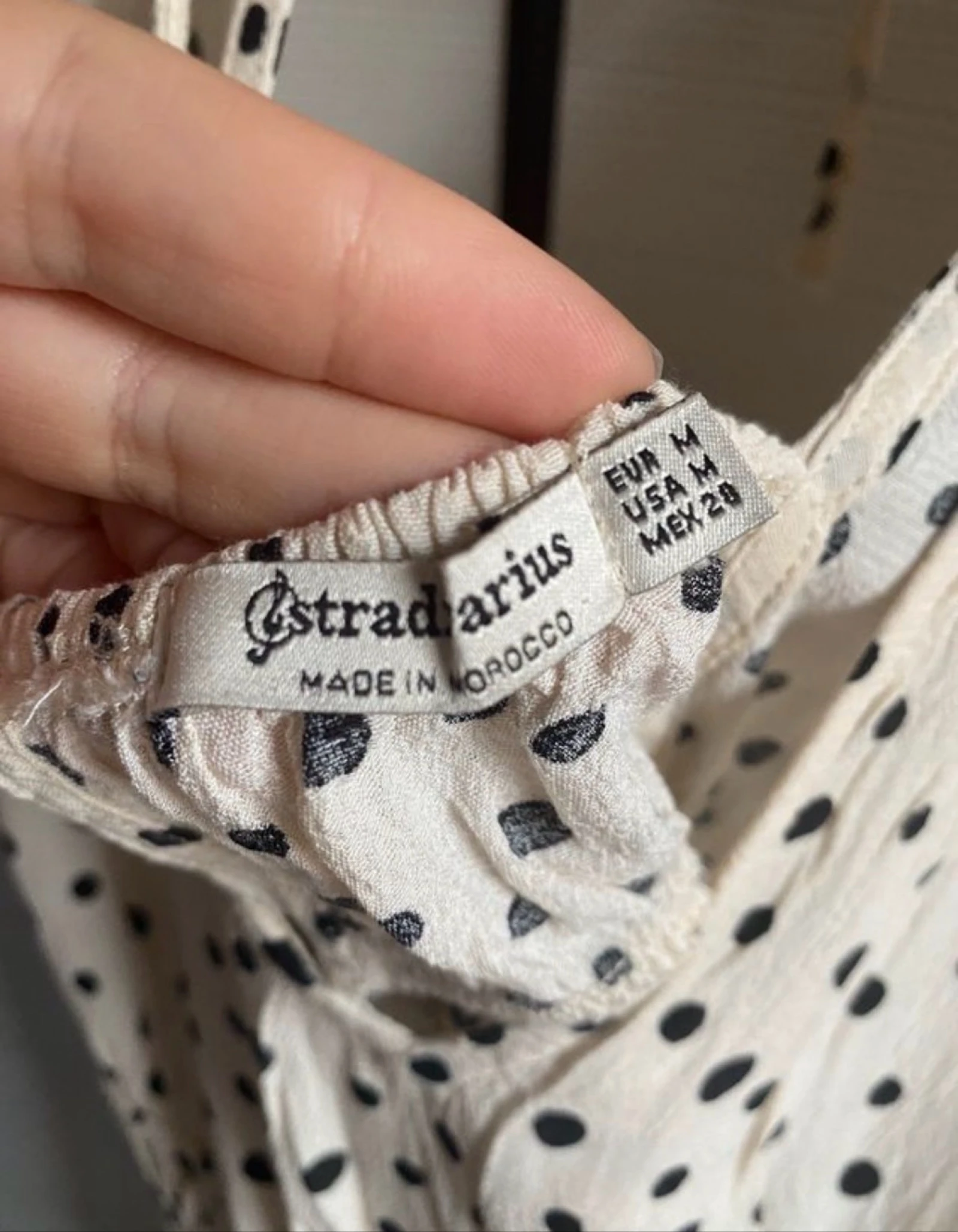 Vestido de motas de Stradivarius - Tamanho M – photo 2